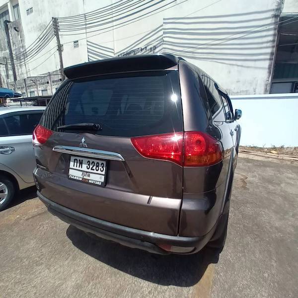 Phuket Car for Rent: Mitsubishi Pajero Sport 2012