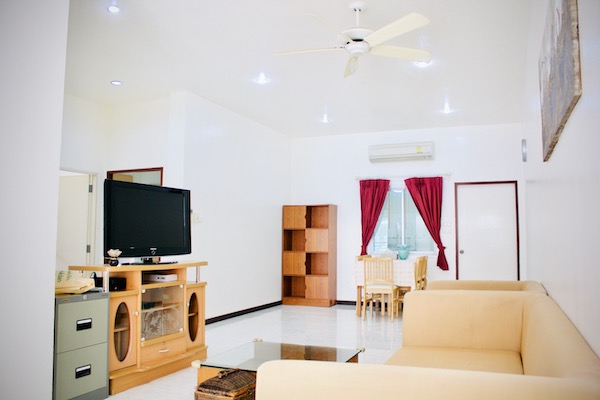 House for rent in Chalong, Mueang, Phuket