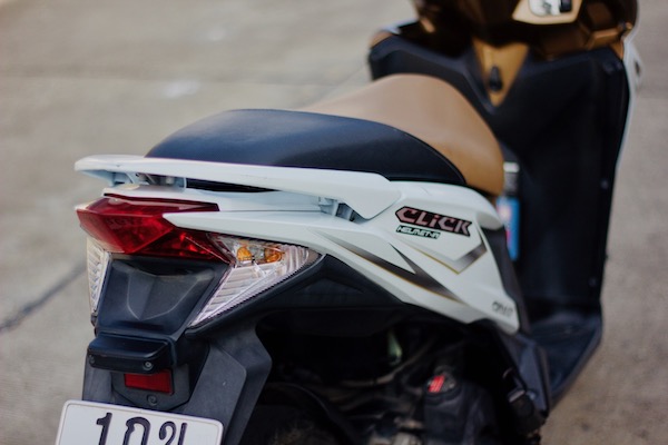 Phuket Motorcycle for Rent: Honda Click 125i