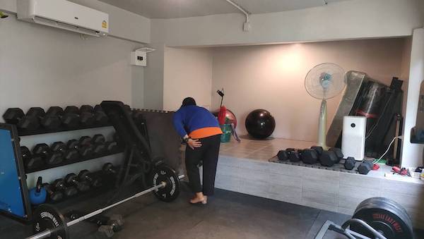 Phuket housekeeping, deep cleaning, glass wiping, disinfectant spraying, dust mite removal services