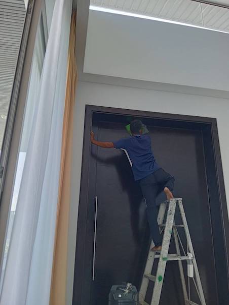 Phuket housekeeping, deep cleaning, glass wiping, disinfectant spraying, dust mite removal services