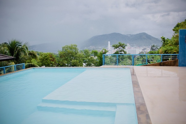 Phuket swimming pool maintenance services